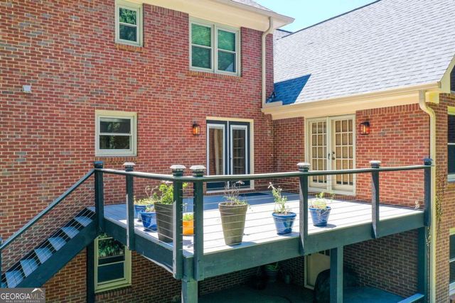 5163 CHARLEMAGNE Way SW, Lilburn, GA 30047