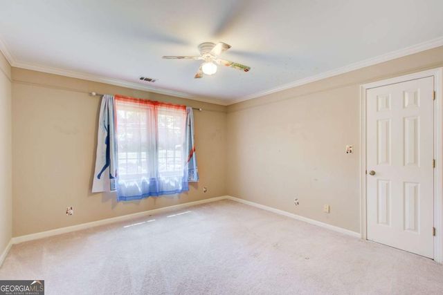 5163 CHARLEMAGNE Way SW, Lilburn, GA 30047