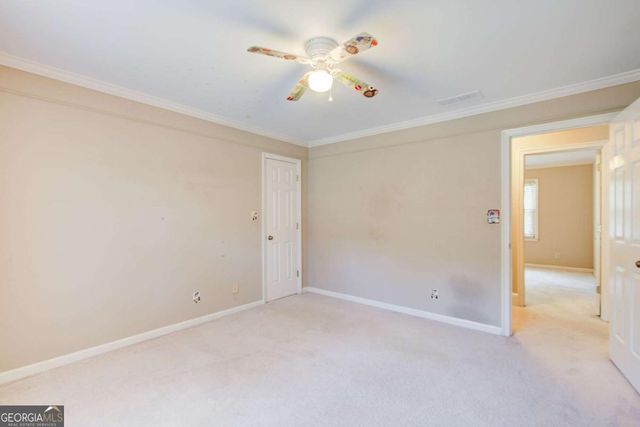 5163 CHARLEMAGNE Way SW, Lilburn, GA 30047