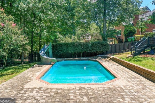 5163 CHARLEMAGNE Way SW, Lilburn, GA 30047