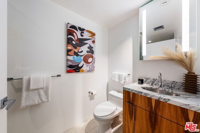 235 Ocean Park Boulevard 1, Santa Monica, CA 90405