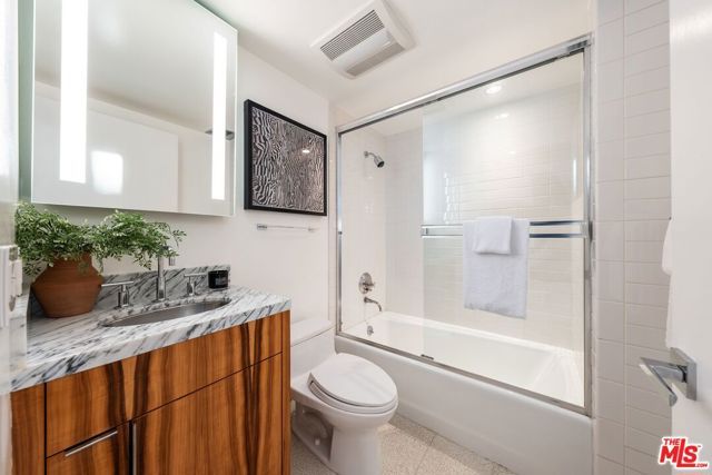 235 Ocean Park Boulevard 1, Santa Monica, CA 90405