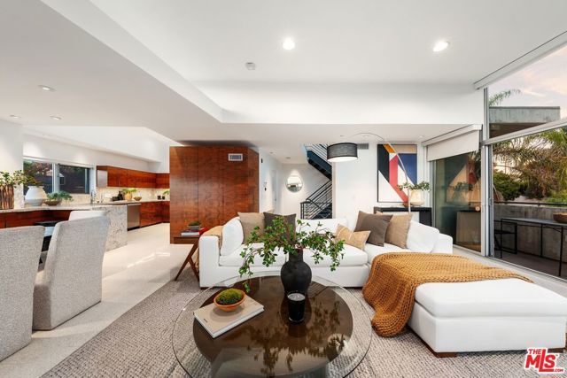 235 Ocean Park Boulevard 1, Santa Monica, CA 90405