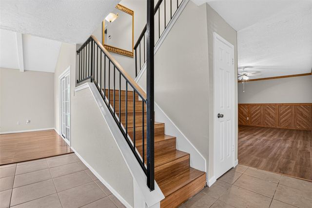 10518 Quail Ridge Lane, Sugar Land, TX 77498