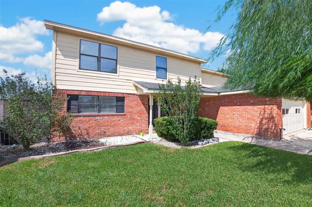 10518 Quail Ridge Lane, Sugar Land, TX 77498