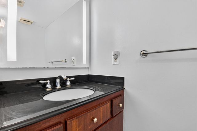 10518 Quail Ridge Lane, Sugar Land, TX 77498