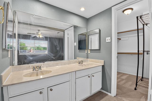 10518 Quail Ridge Lane, Sugar Land, TX 77498