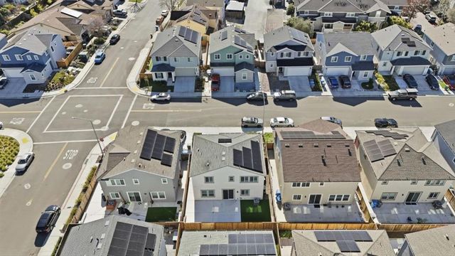 208 Frontier Street, American Canyon, CA 94503