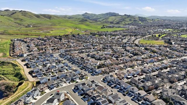 208 Frontier Street, American Canyon, CA 94503