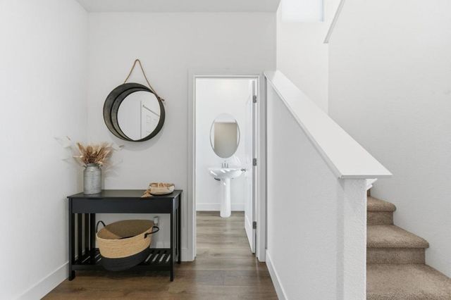 208 Frontier Street, American Canyon, CA 94503