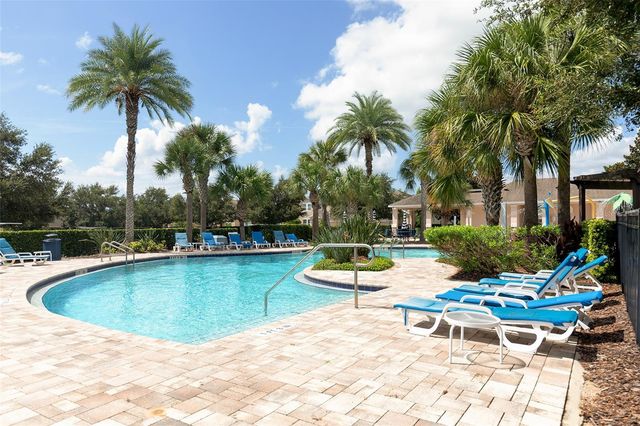 937 HILLTOP PARK COURT, Apopka, FL 32703
