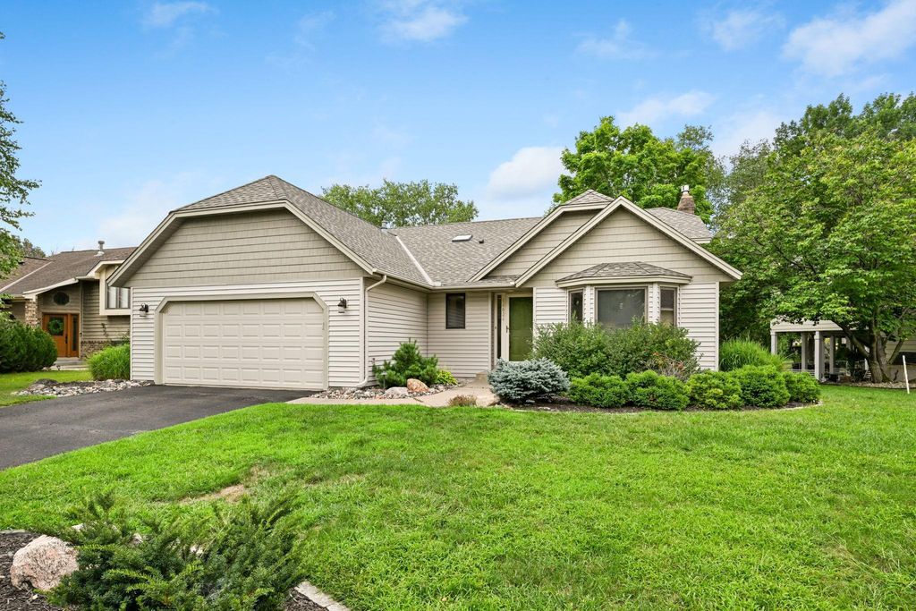 14624 Hanover Lane, Apple Valley, MN 55124 — exterior