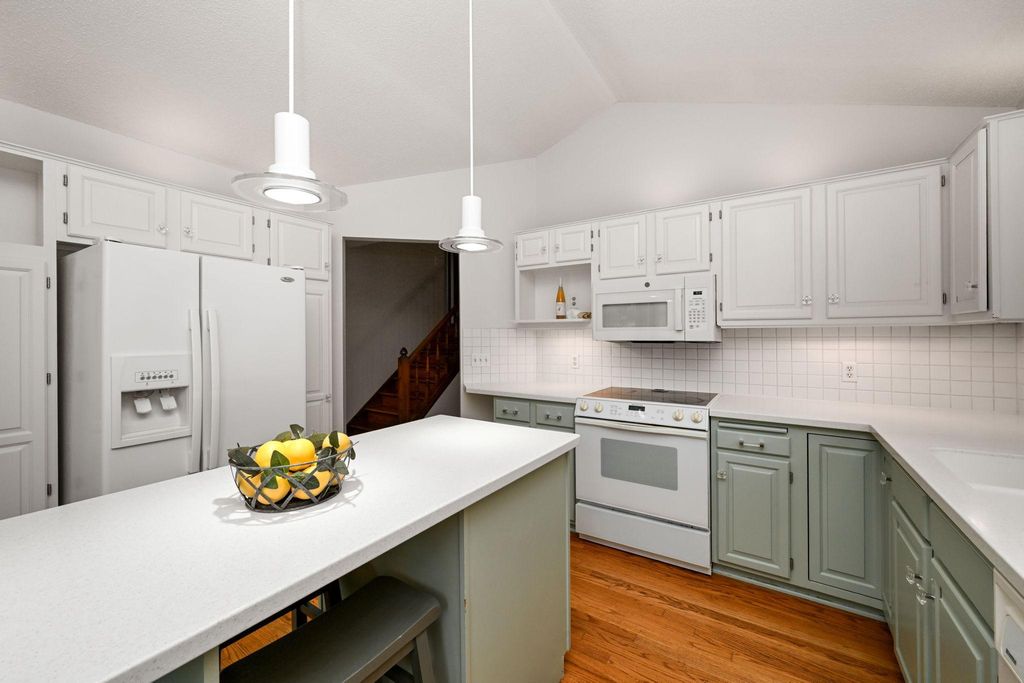 14624 Hanover Lane, Apple Valley, MN 55124 — photo 5