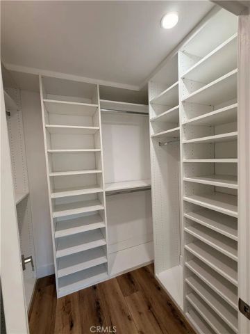 5365 Lewis Rd, Agoura Hills, CA 91301