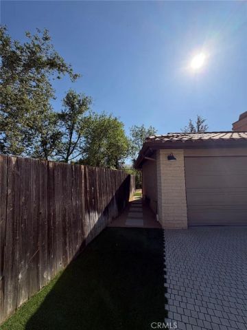 5365 Lewis Rd, Agoura Hills, CA 91301