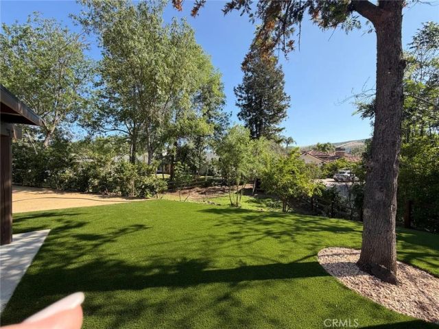 5365 Lewis Rd, Agoura Hills, CA 91301