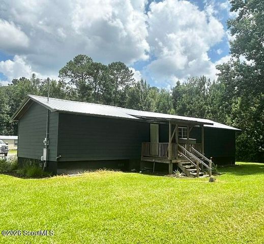 1223 White Dr N E, Townsend, GA 31331