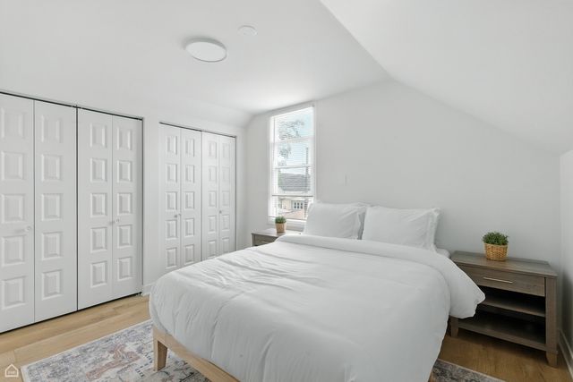 1024 S Ridgeland Avenue, Oak Park, IL 60304