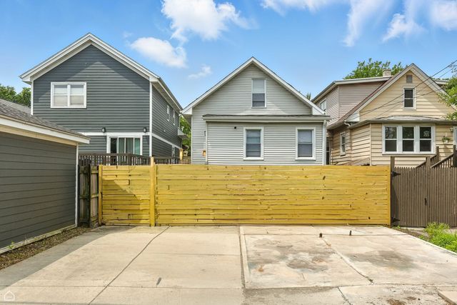 1024 S Ridgeland Avenue, Oak Park, IL 60304