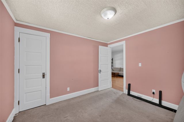 318 SW Pleasant Street, Ankeny, IA 50023