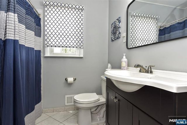 321 John Ochs Drive, Saddle Brook, NJ 07663