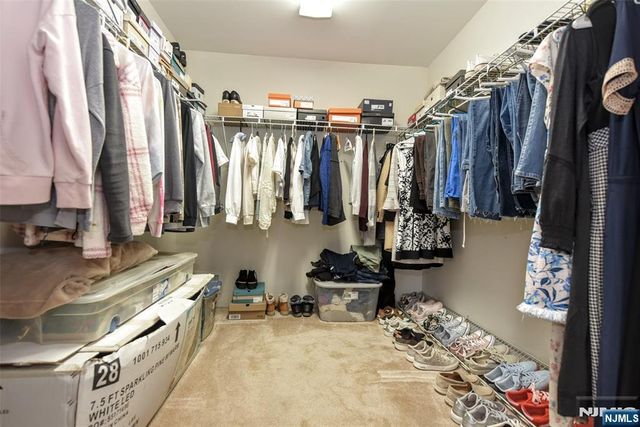 321 John Ochs Drive, Saddle Brook, NJ 07663