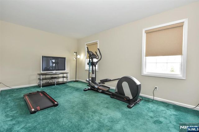 321 John Ochs Drive, Saddle Brook, NJ 07663