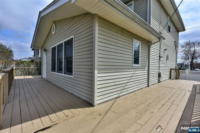 321 John Ochs Drive, Saddle Brook, NJ 07663