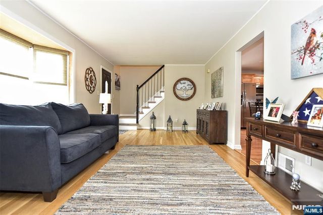 321 John Ochs Drive, Saddle Brook, NJ 07663
