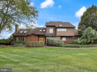 9 ROBERTS DR, Westampton, NJ 08060