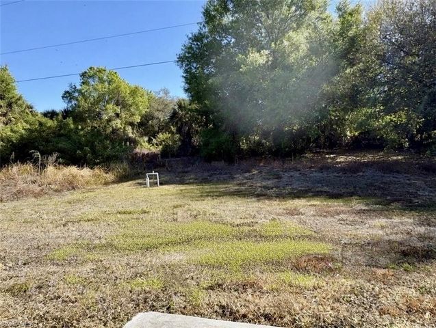 6018 Lacota AVE, Fort Myers, FL 33905