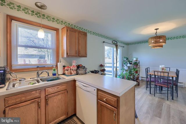 154 JULIE ANN CT, Ephrata, PA 17522