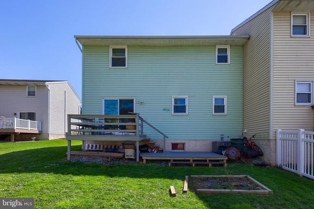 154 JULIE ANN CT, Ephrata, PA 17522