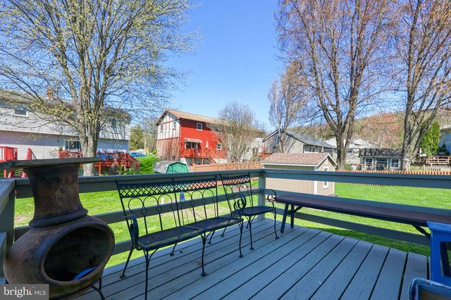 154 JULIE ANN CT, Ephrata, PA 17522