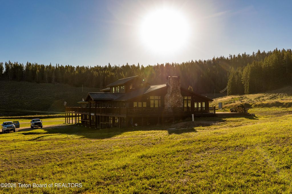 E HWY 16, Ten Sleep, WY 82442 photo 11