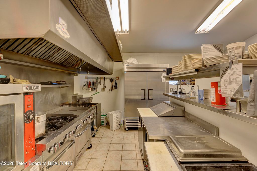 E HWY 16, Ten Sleep, WY 82442 photo 20