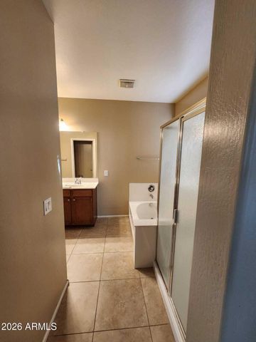 7643 W CHARTER OAK Road, Peoria, AZ 85381