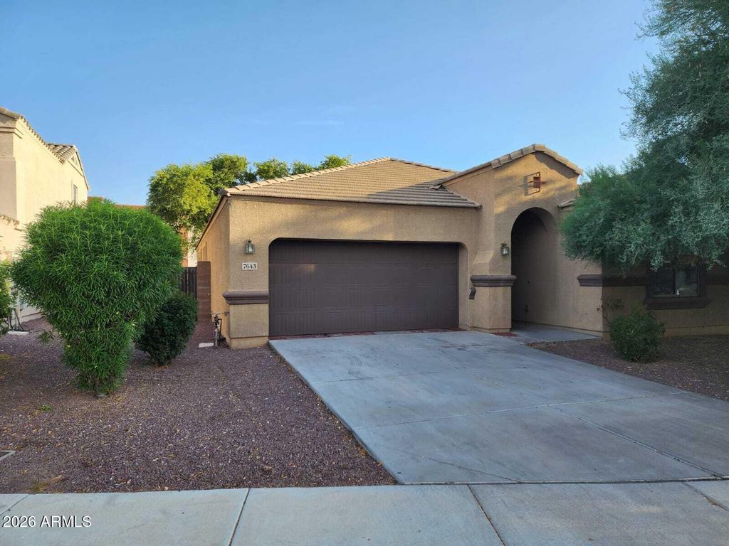 7643 W CHARTER OAK Road, Peoria, AZ 85381