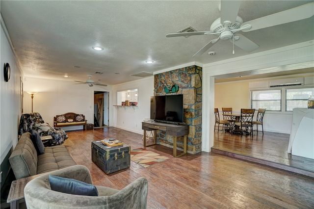 980580 S Highway 99, Prague, OK 74864