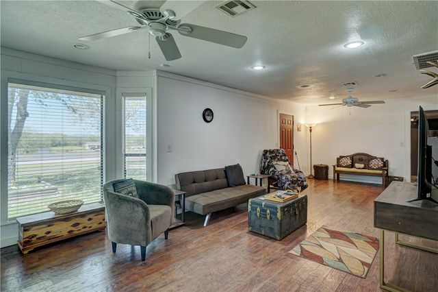 980580 S Highway 99, Prague, OK 74864