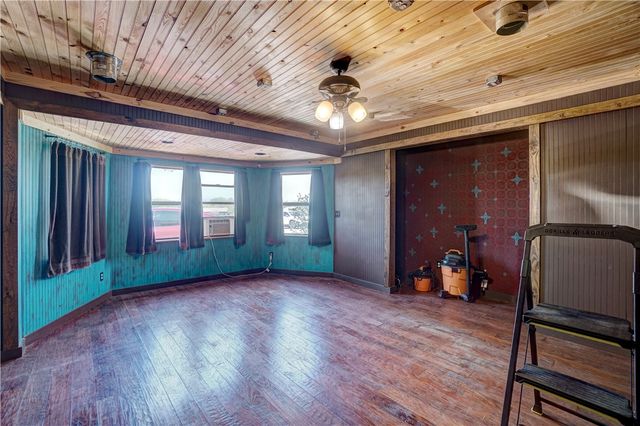 980580 S Highway 99, Prague, OK 74864