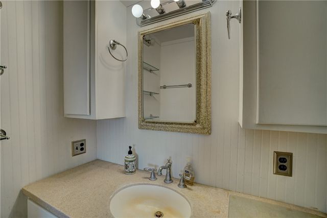 980580 S Highway 99, Prague, OK 74864
