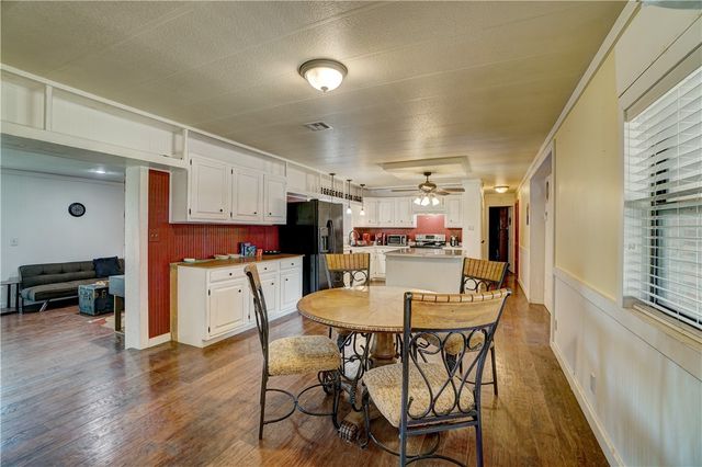 980580 S Highway 99, Prague, OK 74864