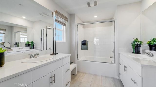 1211 Yeager Avenue, Rialto, CA 92376