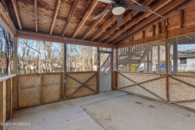 5 New Castle Court, Jackson, NJ 08527