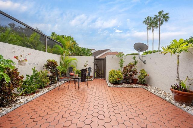 8999 SW 133rd Court B, Miami, FL 33186