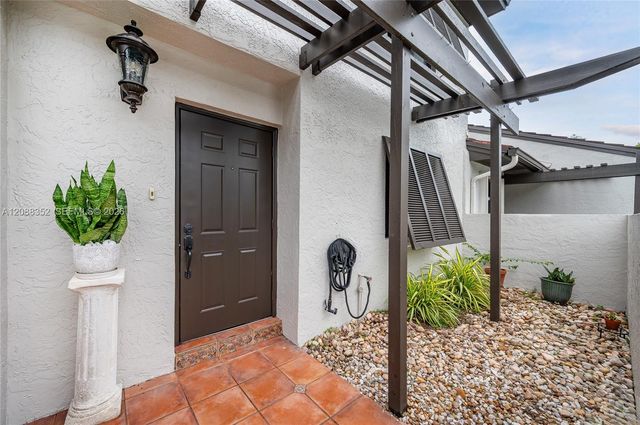 8999 SW 133rd Court B, Miami, FL 33186
