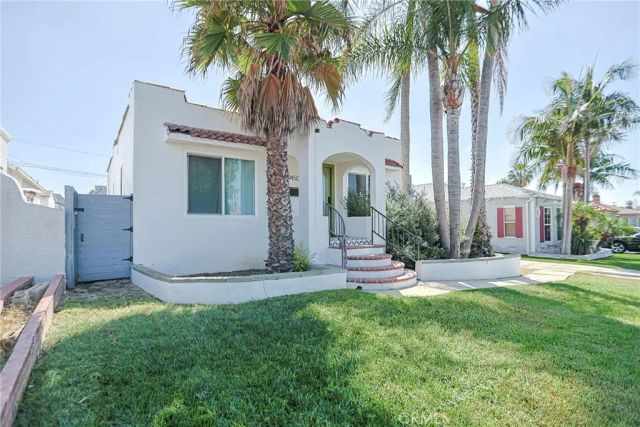 9450 S Harvard, Los Angeles, CA 90047