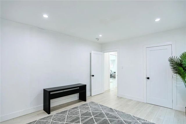 9450 S Harvard, Los Angeles, CA 90047