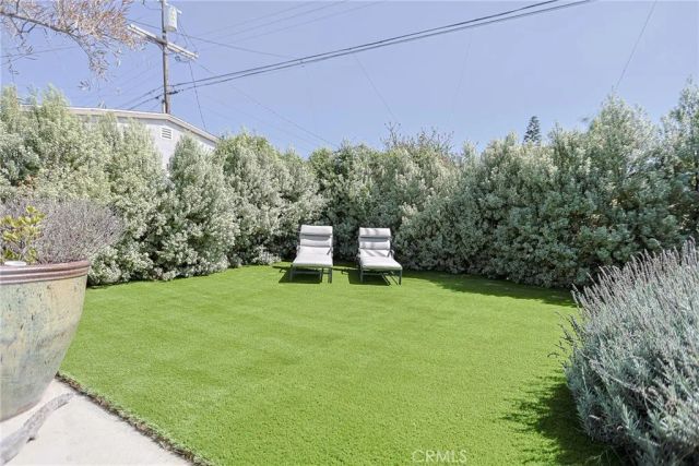 9450 S Harvard, Los Angeles, CA 90047